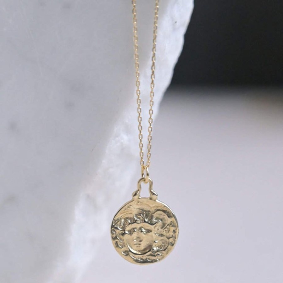 Necklaces Wild Fawn | 9Ct Gold Medusa Pendant Necklace